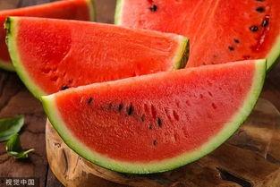 怎么提醒别人吃瓜,巧妙方式让你成为社交圈焦点