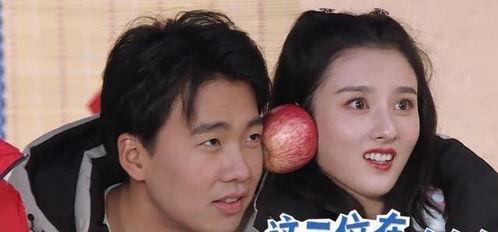 跑男集体吃瓜,欢乐无限